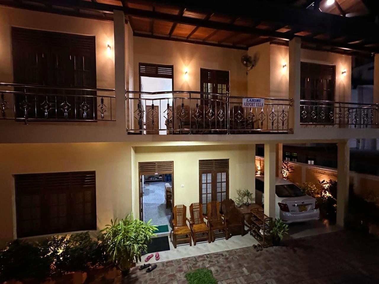 Lahiru Airport Villa Andiambalama Εξωτερικό φωτογραφία